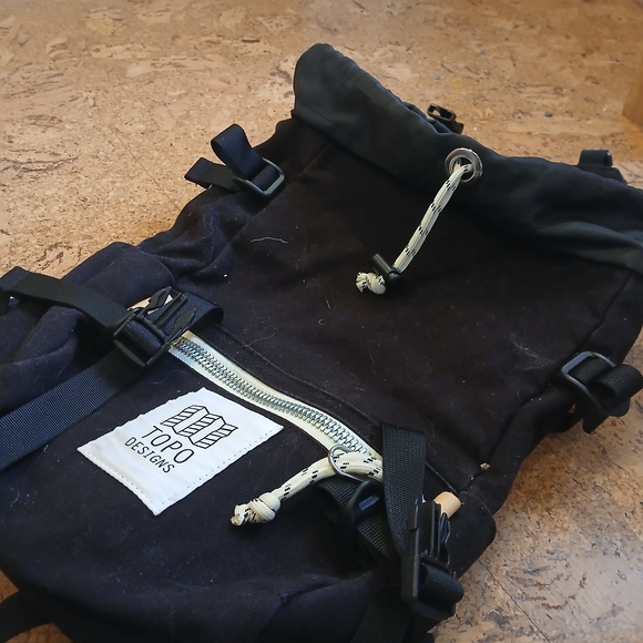 TOPO DESIGNS - Black Canvas Backpack - Picture 3 of 3